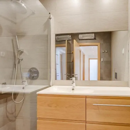 Apartament Guestready - Essence Living *